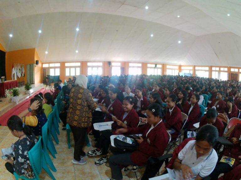 STKIP Citra Bakti Gelar Kuliah Umum: Bedah Peluang dan Tantangan Transformasi Pendidikan Abad 21